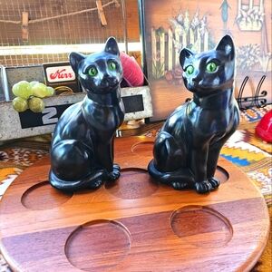 Gorgeous Black Cats Halloween Decor